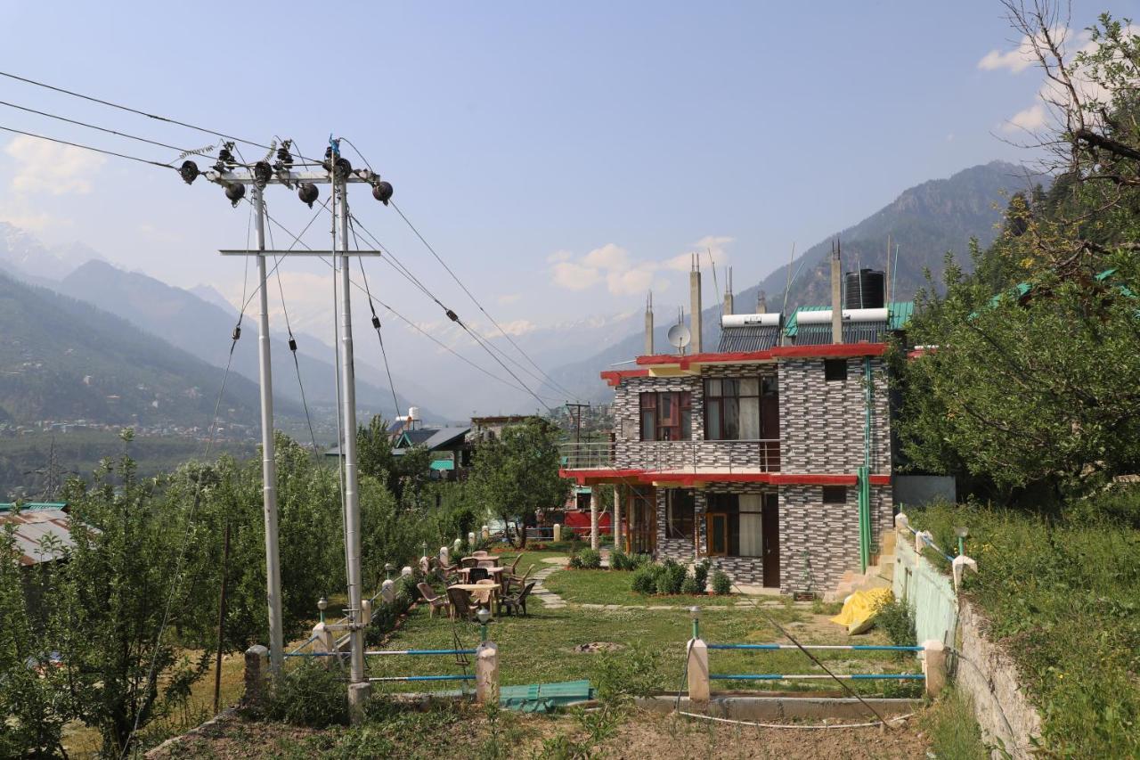 Indian Backpackers Hostel Manāli Exteriör bild